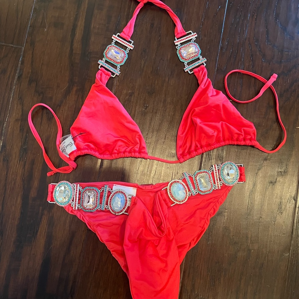 Beach bunny 2 piece